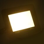 vidaXL LED reflektor 30 W teplé biele svetlo – Obrázok 2