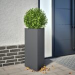 vidaXL Záhradný kvetináč antracit trojuholník 40x34,5x70 cm oceľ