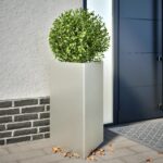 vidaXL Záhradné kvetináče 2 ks trojuholník 50x43x75 cm oceľ