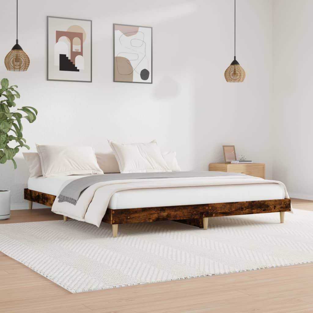 VXL8720845795276_m_en_hd_1.jpg vidaXL Posteľný rám bez matraca dymový dub 140x200 cm kompozitné drevo – Obrázok 1