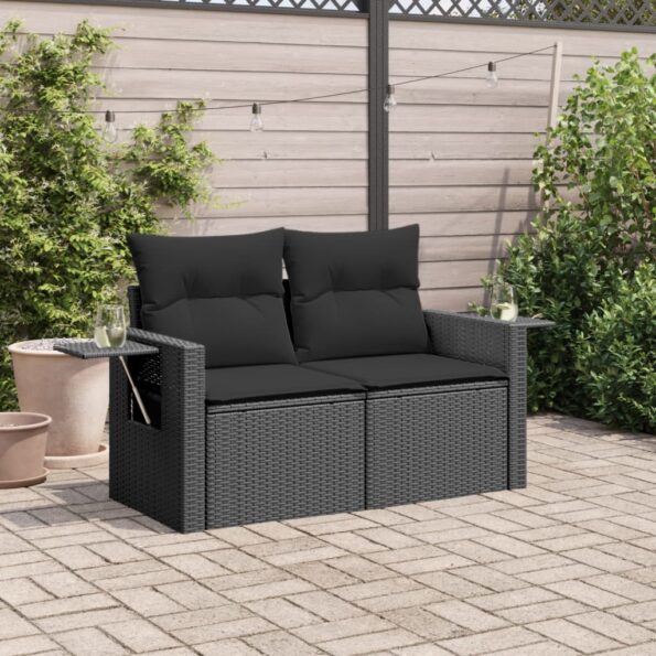 VXL8721012333758_g_en_hd_1.jpg vidaXL Záhradná pohovka s vankúšmi 2-miestna čierna polyrattan – Obrázok 3