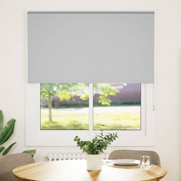 VXL8721158324849_g_en_hd_1.jpg vidaXL roleta Blackout svetlo šedá 140x150cm Šírka látky 136,6 cm – Obrázok 2