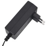 vidaXL Elektrické masážne sklápacie kreslo bledosivé látkové – Obrázok 12