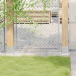 vidaXL Podnože stĺpikov štvorcové 4 ks Strieborná 101x101 mm