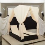 vidaXL Dvojitý slnečný lehátko s strechou a záclonami čierne poly ratan – Obrázok 2