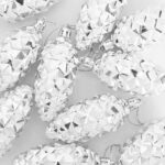 vidaXL Vianočná guľa z ihličia 40 pcs Strieborná Plast – Obrázok 5