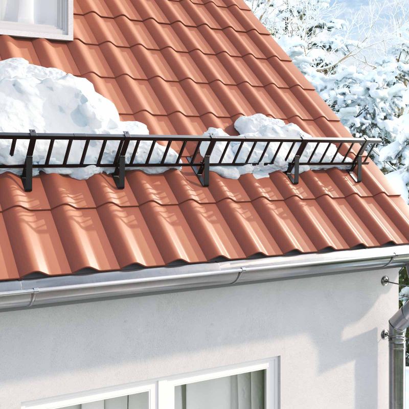 42028476_1.jpg vidaXL Strážca snehu na streche Čierna 600 x 2,5 x 20 cm Oceľ – Obrázok 1