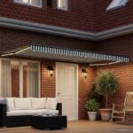 vidaXL Ručná vysúvacia markíza s LED 4,5 × 3 m 100% polyester a hliník – Obrázok 3