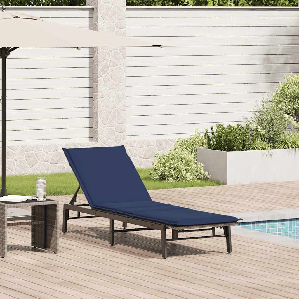 4104086_1.jpg vidaXL Záhradné ležadlo s vankúšom, sivé, polyratan – Obrázok 1