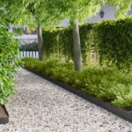 vidaXL Obrubník trávnika 10 pcs 103 x 15 cm Oceľ Čierna