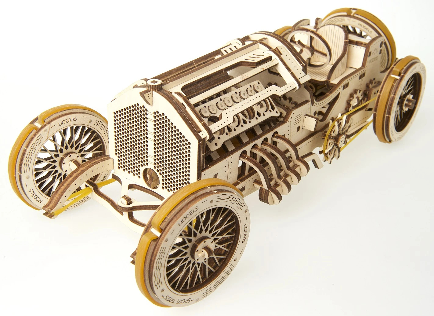 Hracka-Ugears-3D-drevene-mechanicke-puzzle-U9-Auto-Grand-Prix Hračka Ugears 3D drevené mechanické puzzle U9 Auto (Grand Prix) – Obrázok 1