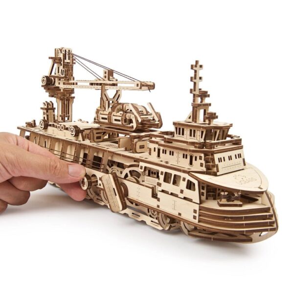 Hračka Ugears 3D drevené mechanické puzzle Výskumná loď – Obrázok 6