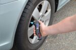 Merač tlaku v pneu Compass SAFETY TOOL – Obrázok 6
