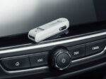 Nabíjačka Avacom do auta  CarMAX 2x Qualcomm Quick Charge 2.0, biela farba (USB-C kábel) – Obrázok 3