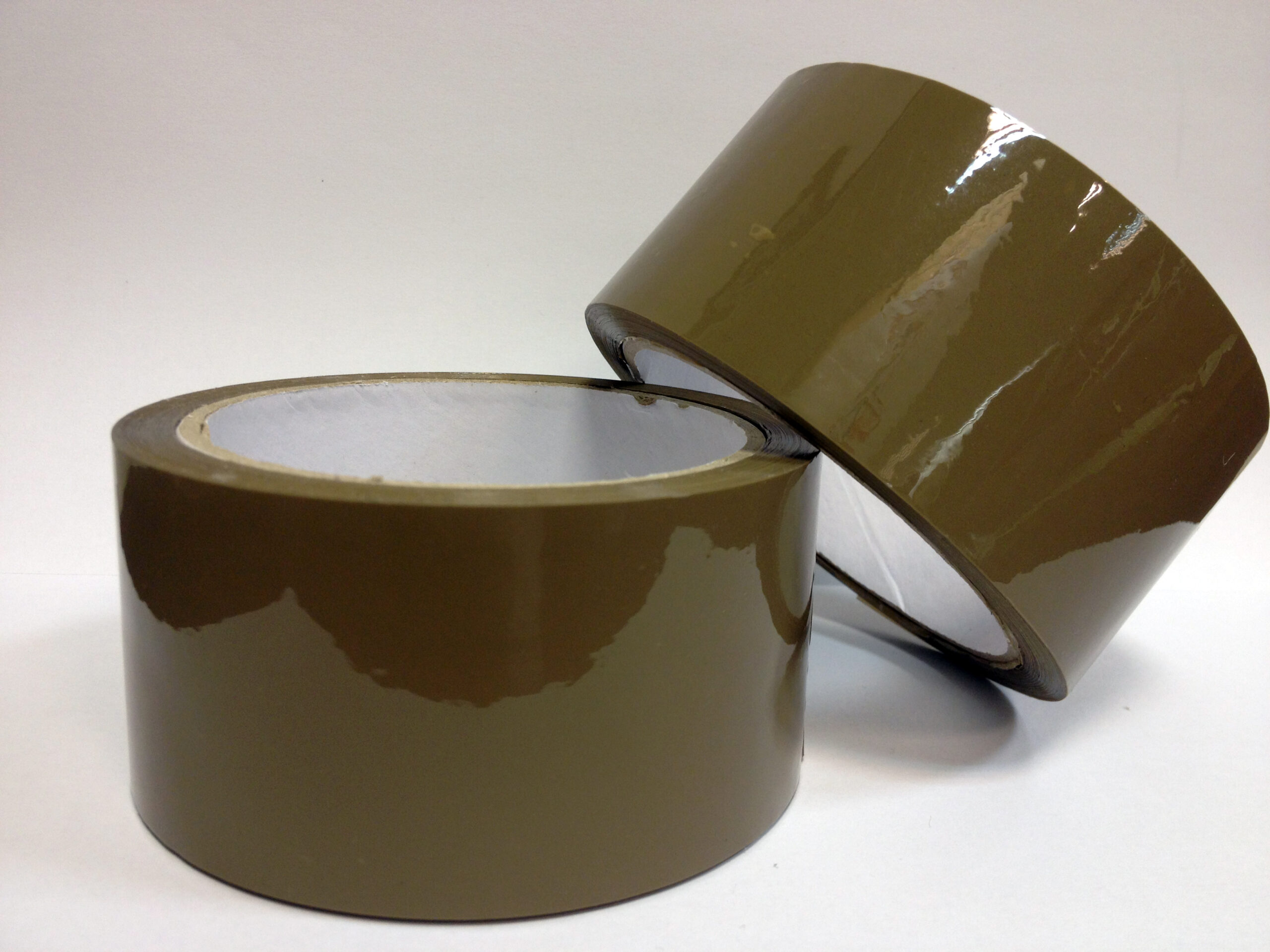 Paska-baliaca-lepiaca-48mm-x-66m-hneda Páska baliaca lepiaca 48mm x 66m hnedá – Obrázok 1