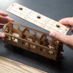 Puzzle Ugears 3D drevené mechanické Harry Potter Bradavický expres – Obrázok 11