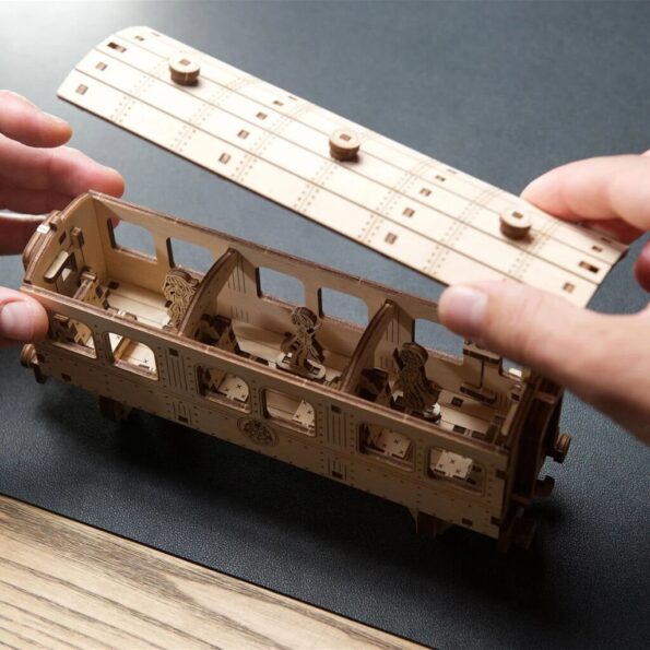 Puzzle Ugears 3D drevené mechanické Harry Potter Bradavický expres – Obrázok 11