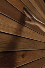 Záhradný domček Keter PENT Signature 11x7 Walnut, s podlahou – Obrázok 4