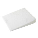 Dojčenský vankúš - klin New Baby BASIC biely 30x37 cm do kočíka