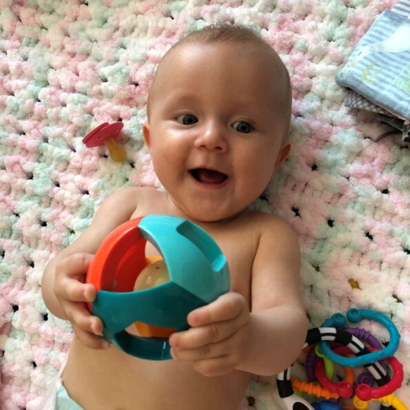 Hrkajúcá loptička Baby Mix – Obrázok 2