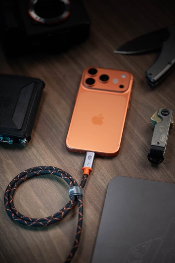 Kábel Jupio USB4™ Thunderbolt 4 40Gbps, 240W, 75 cm – Obrázok 4