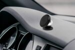 Magnetický držiak FIXED Icon Flex mini na palubnú dosku, čierny – Obrázok 5