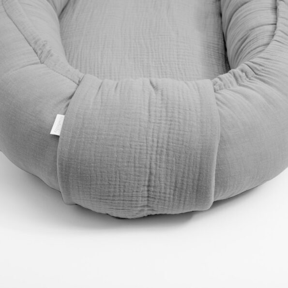 Mušelínové hniezdočko pre bábätko New Baby light grey – Obrázok 3