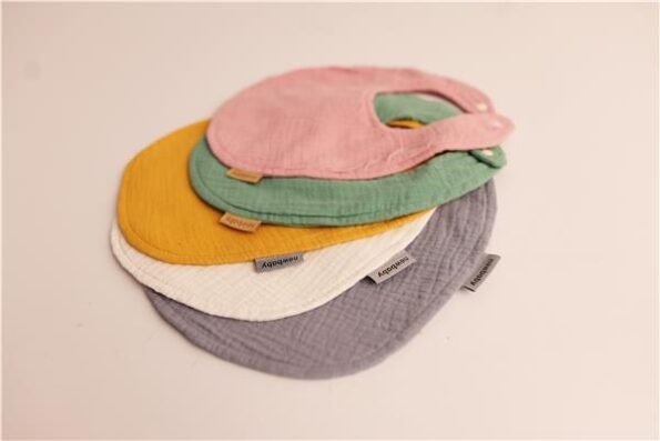 Mušelínový detský podbradník New Baby grey – Obrázok 3